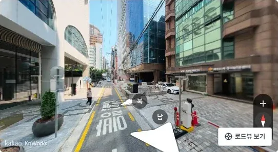 [현장 로드뷰] 역삼동 오피스텔 루카83 진입로 및 가로변 전경 (자료: 로드뷰)